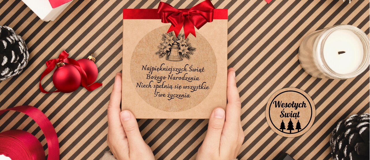 Świąteczne Naklejki na Papierze Eko Kraft: Sztuka Pakowania z Duszą